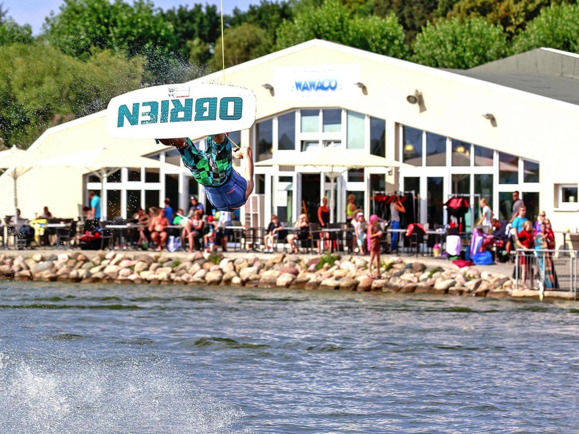 Doppelhaushaelften Im Ferien- Und Freizeitpark Weissenhaeuser Strand エクステリア 写真